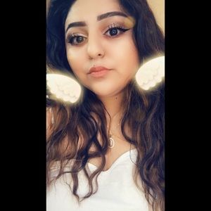 Meet your Posher, Zuri